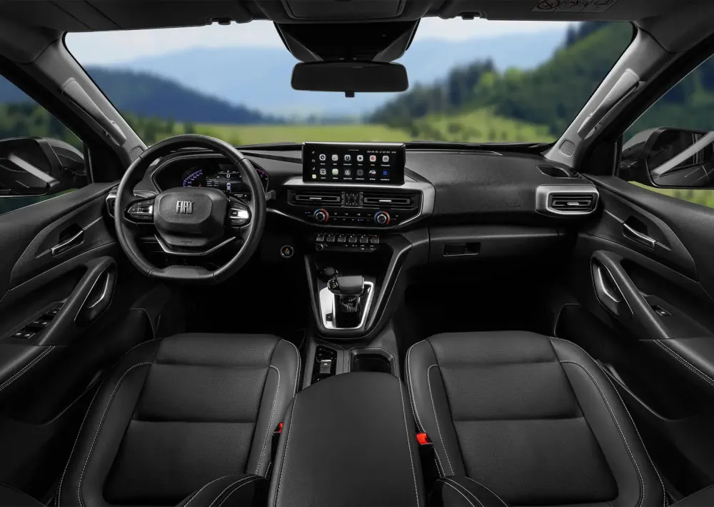Fiat Titano interior espacioso