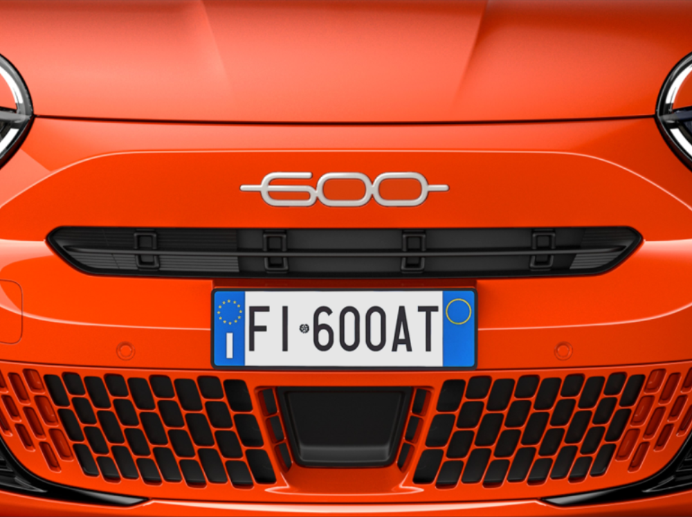 Fiat 600 Logotipo coloreado